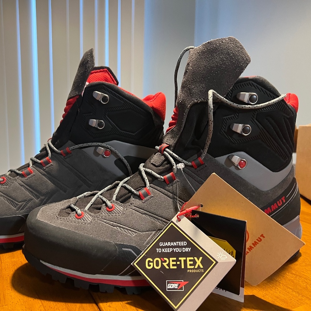 GORE-TEX Men’s (US 9.5) Hiking Boots Mammut, Waterproof Kento Tour High GTX